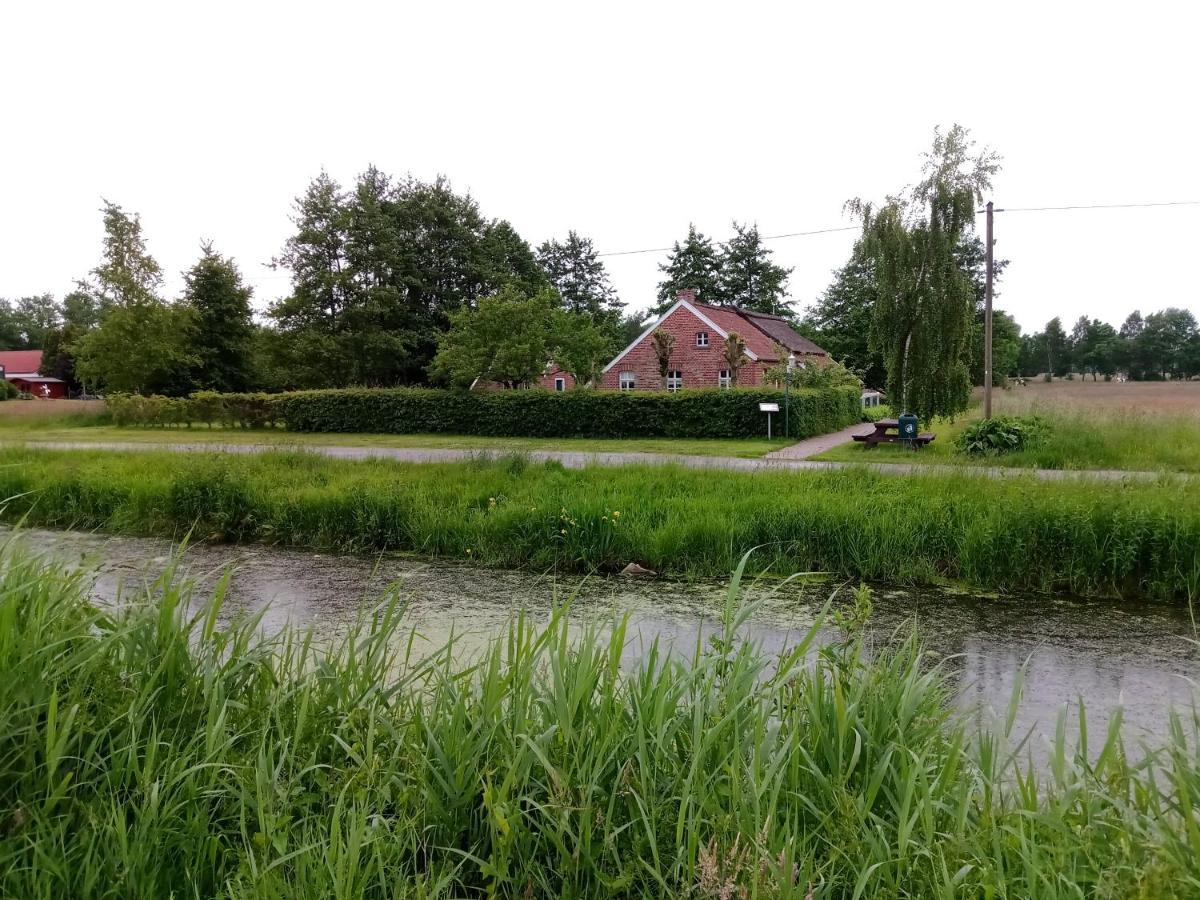 Fewo Unner'D Kastanje Moormerland 外观 照片